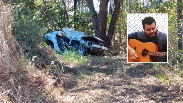 Cantor sertanejo e outras 3 pessoas morrem em acidente de carro 