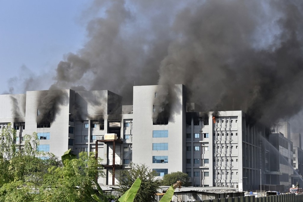 Incndio em prdios do Instituto Serum na cidade de Pune na ndia em 21 de janeiro de 2021 Foto AFP