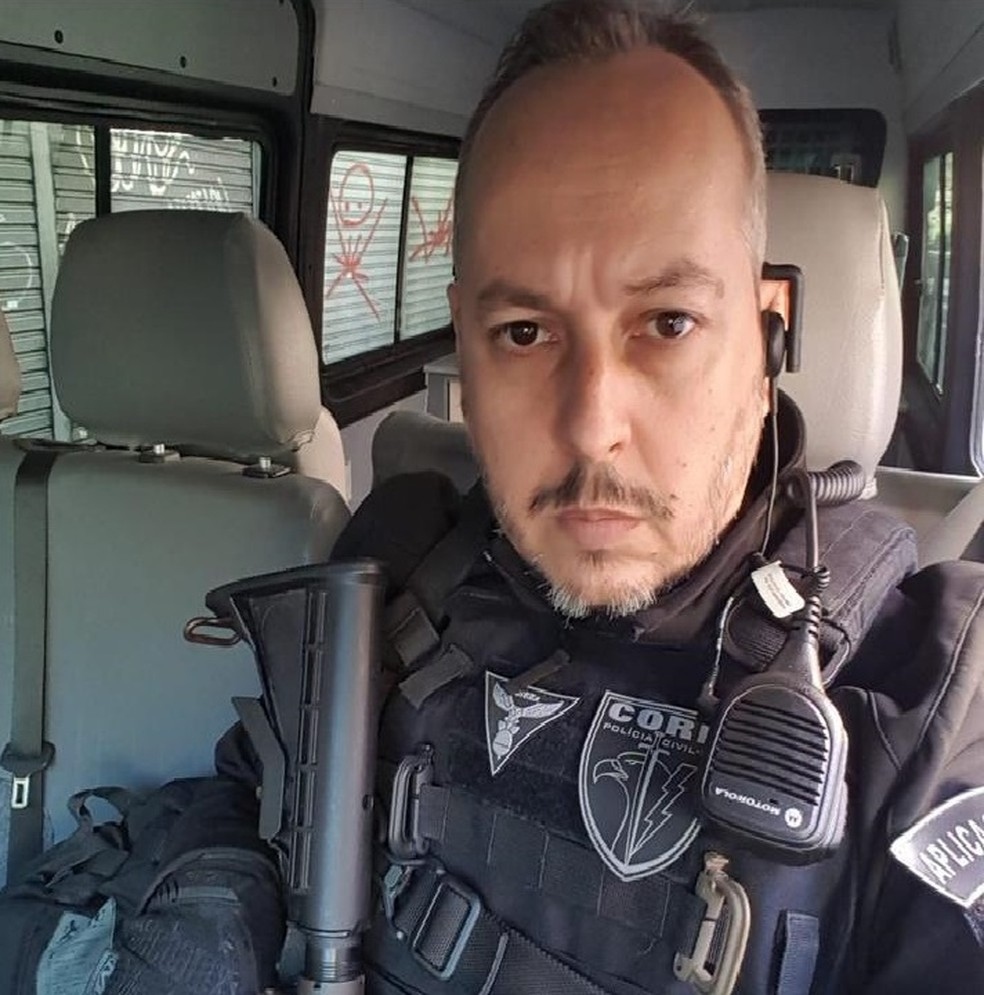 Policial civil Andr Frias morto na operao desta manh de quinta-feira 6 no Jacarezinho Zona Norte do Rio Foto Reproduo