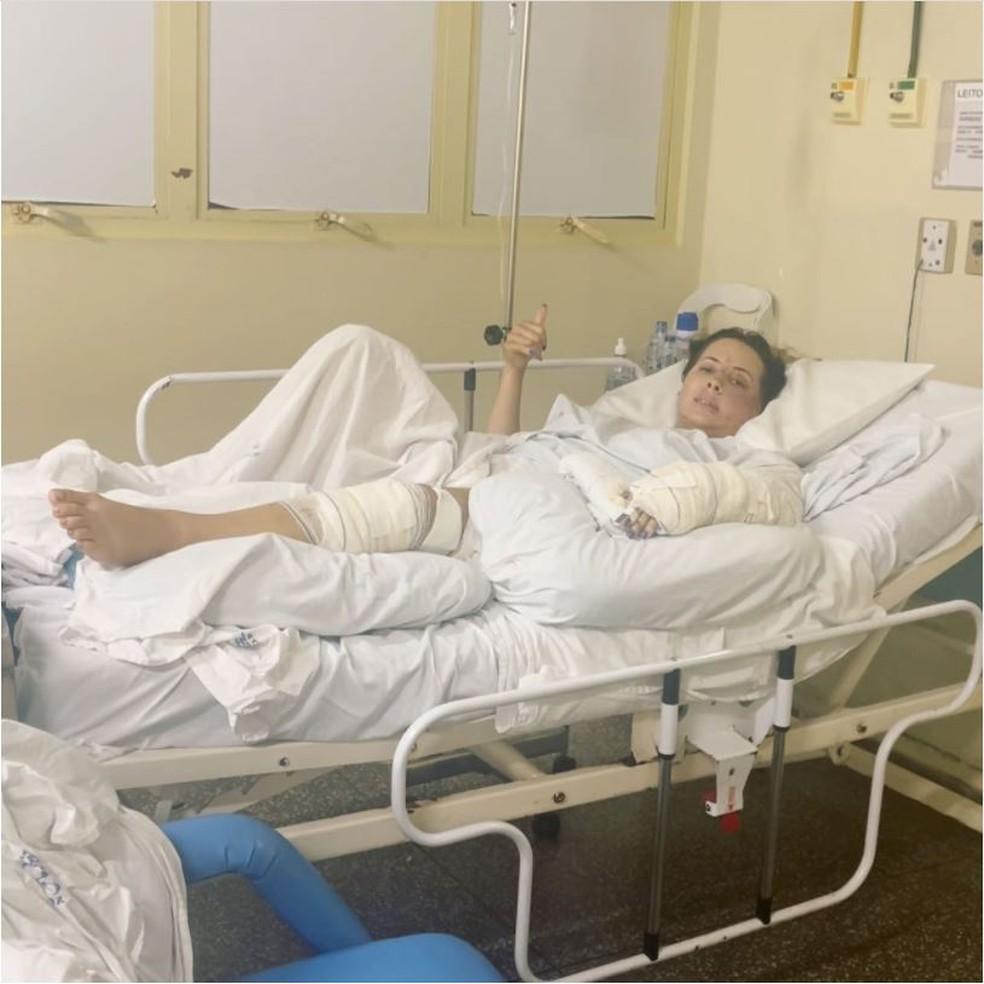 Caminhoneira Aline Fuchter no hospital Foto ReproduoRedes sociais