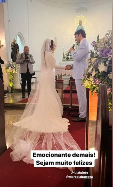 Marcela Barrozo se casa com advogado no Rio